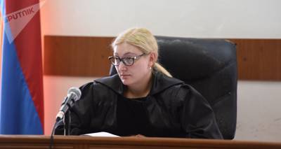 Суд отказал адвокатам: прокуроры по делу Кочаряна "отводиться" не будут