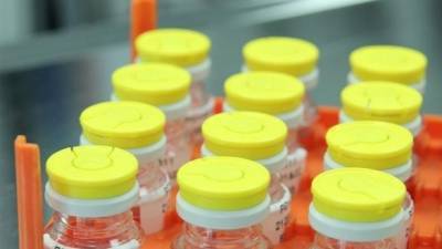 Израиль и Россия осуждают совместное производство вакцины, но непонятно какой