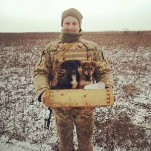На Донбассе от пули снайпера погиб украинский морпех