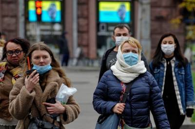 В Украине заболеваемость COVID-19 превышает норму в пять раз