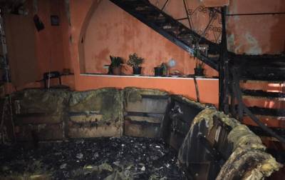 В Харькове провели задержания организаторов сгоревшего дома престарелых