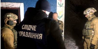 «Хотел привлечь внимание»: КОРД штурмом взял дом жителя Николаевской области, изуродовавшего отца и отстреливавшегося при задержании — видео
