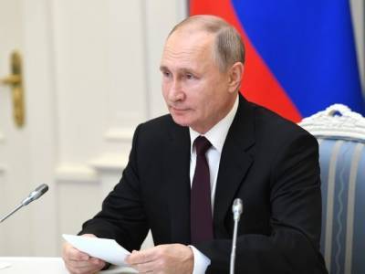 Путин снимает возрастные ограничения для своих назначенцев