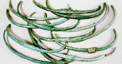 Связки колец и лезвий. Ученые показали, насколько странной была валюта бронзового века