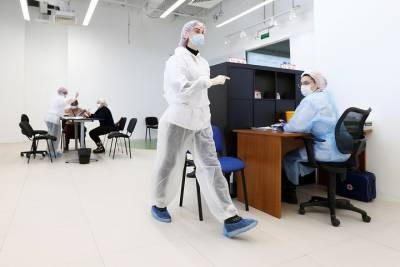В Краснодаре заработал третий мобильный пункт вакцинации против коронавируса