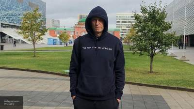 Российские мусульмане не могут простить Навальному издевательств над хиджабом
