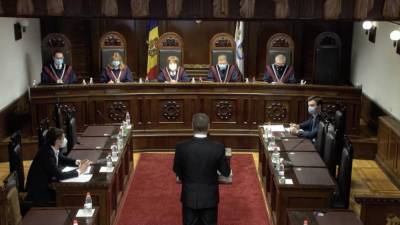 Конституционный суд Молдовы признал неконституционным решение по русскому языку