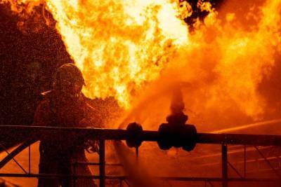 В России на нефтяном предприятии произошел взрыв, есть жертвы