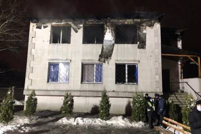 Появилось видео начала трагического пожара в пансионате Харькова