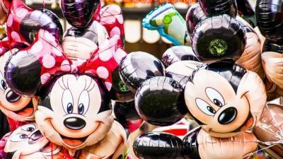 Сбербанк может первым в России заключить эксклюзивную сделку с Walt Disney