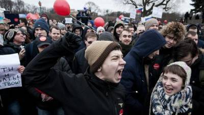Следователи возбудили дело по факту вовлечения малолетних в митинги Навального