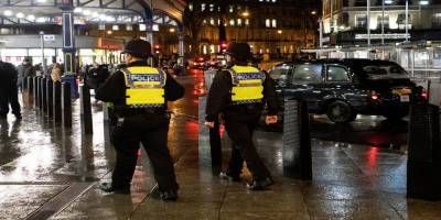 Полиция разгоняет свадьбы ультраортодоксов не только в Бней-Браке, но и в Лондоне