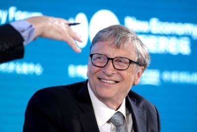 Основатель Microsoft Билл Гейтс вакцинировался от коронавируса
