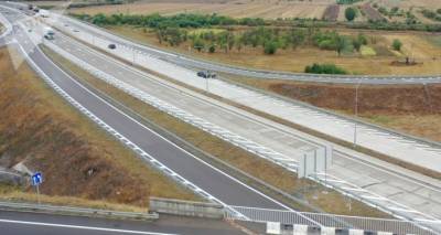 На центральной автомагистрали Грузии ограничено движение