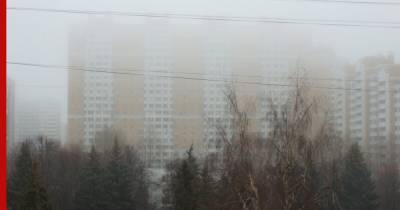 Москвичей предупредили о гололеде и тумане