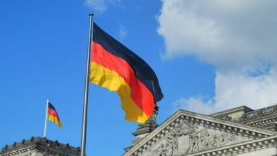Немецкий политик заявил об отсутствии причин снимать санкции с России