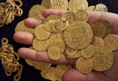 В Китае нашли огромный клад старинных монет