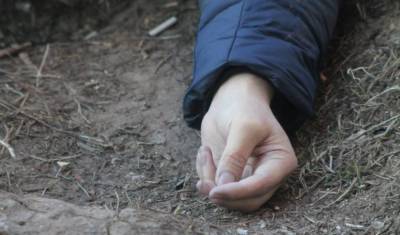 В лесу Удмуртии местные жители нашли тело человека