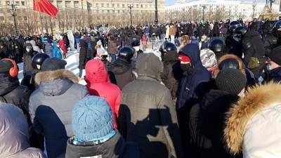 Власти насчитали 250 человек на акции в поддержку Навального в Хабаровске
