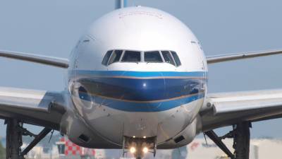Самолет американской авиакомпании United Airlines создал угрозу в небе над Коми