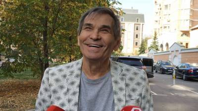 Сын Алибасова рассказал о состоянии здоровья продюсера после госпитализации