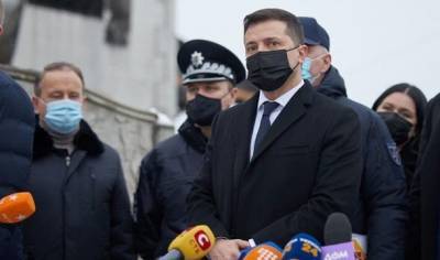 Зеленский объявил 23 января днём траура в Украине