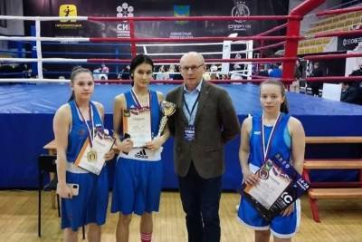 Спортсменки из Забайкалья завоевали три медали на первенстве ДФО по боксу