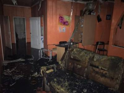 В Минсоцполитики нашли виновных в пожаре в доме престарелых в Харькове