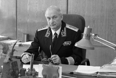 Умер первый главнокомандующий ВМФ России