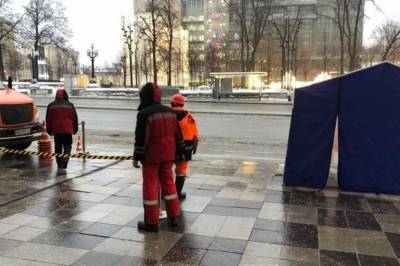 В Москве на месте акции в поддержку Навального начали ремонт. Фото