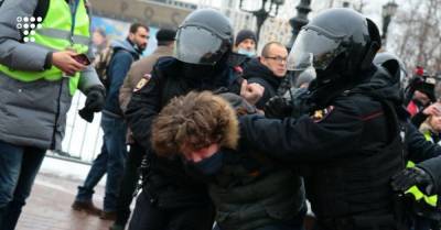 В России устроили акции в поддержку Навального — задержали уже более 350 человек