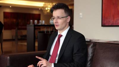Венгерский министр указал на лицемерие европейских политиков