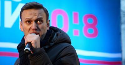 Сотни задержанных и потасовки с полицией: в России проходят акции сторонников Навального