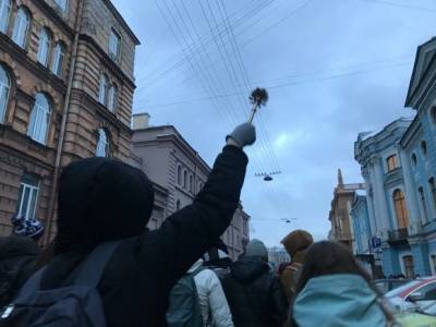 США осудили задержания протестующих в России