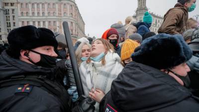 На незаконную акцию в Москве пришли больные ковидом