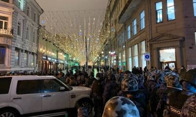 Мэрия Москвы утверждает, что среди протестующих есть много больных COVID-19
