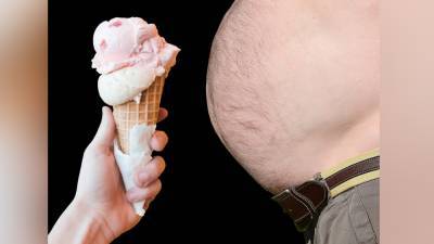 Ученые раскрыли преимущество избыточного веса для организма в жару