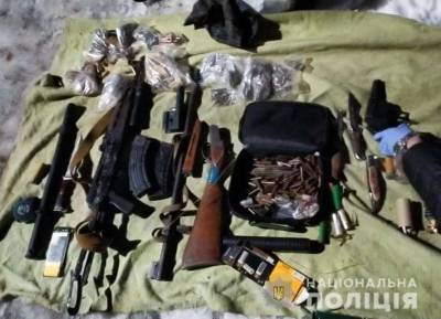 На Житомирщине правоохранители провели масштабный рейд по изъятию боеприпасов