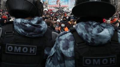 Правозащитники заявили о более двух тысяч задержанных на несанкционированных акциях