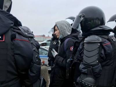 В Москве завели уголовные дела о насилии против силовиков на протестной акции