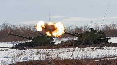 Российские военные испытают новый управляемый гаубичный снаряд