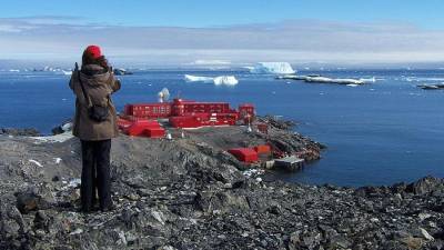Антарктические базы Чили эвакуировали после землетрясения
