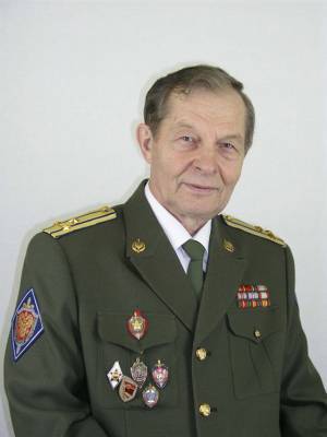 Летописец спецслужб Анатолий Лихарев отмечает 85-летие