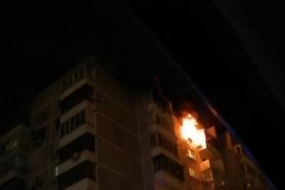 В Краснодаре горела многоэтажка по улице Черкасской