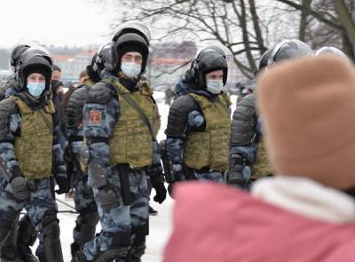 В Санкт-Петербурге задержан мужчина, который напал на полицейских во время акции протеста