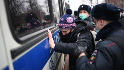 В Москве возбуждено уголовное дело о повреждении машины ФСБ на несогласованной акции