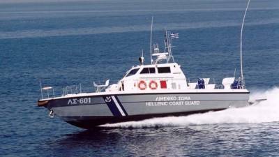 Арестован россиянин, прибывший в Грецию на украденной в Турции яхте