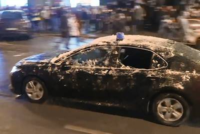 По факту разгрома автомобиля ФСБ в центре Москвы возбудили уголовное дело