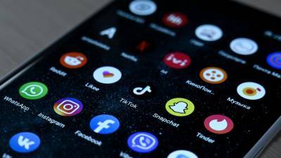 Европарламент требует пересмотреть законность слияния WhatsApp и Facebook