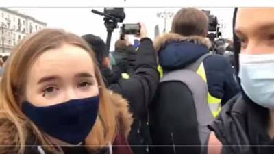 Подростки рассказали, как пришли «потусить» на митинг Навального